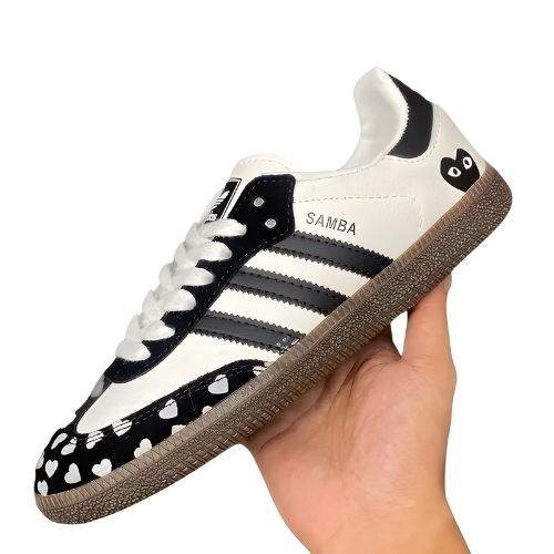 Comme des Garcons Play x adidas Samba White/Black Comme des Garcons Play x adidas Samba White/Black